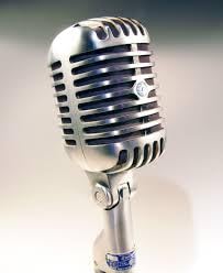 Vintage Style Dynamic Microphone, Chrome Finish, Retro Design, Cardioid, For Studio And Live Performance