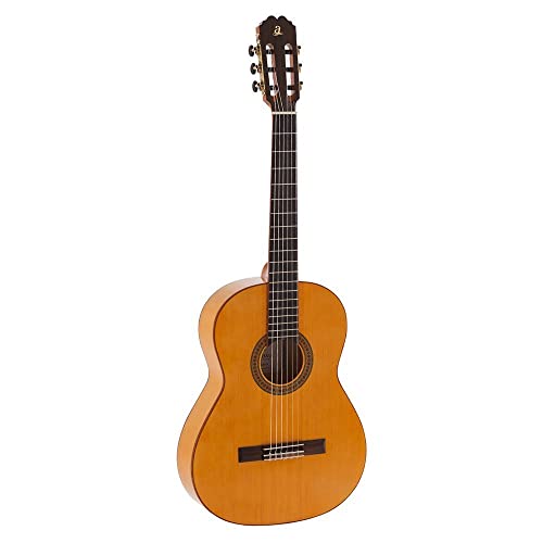 Admira 6 String Classical Guitar, Right (Triana)