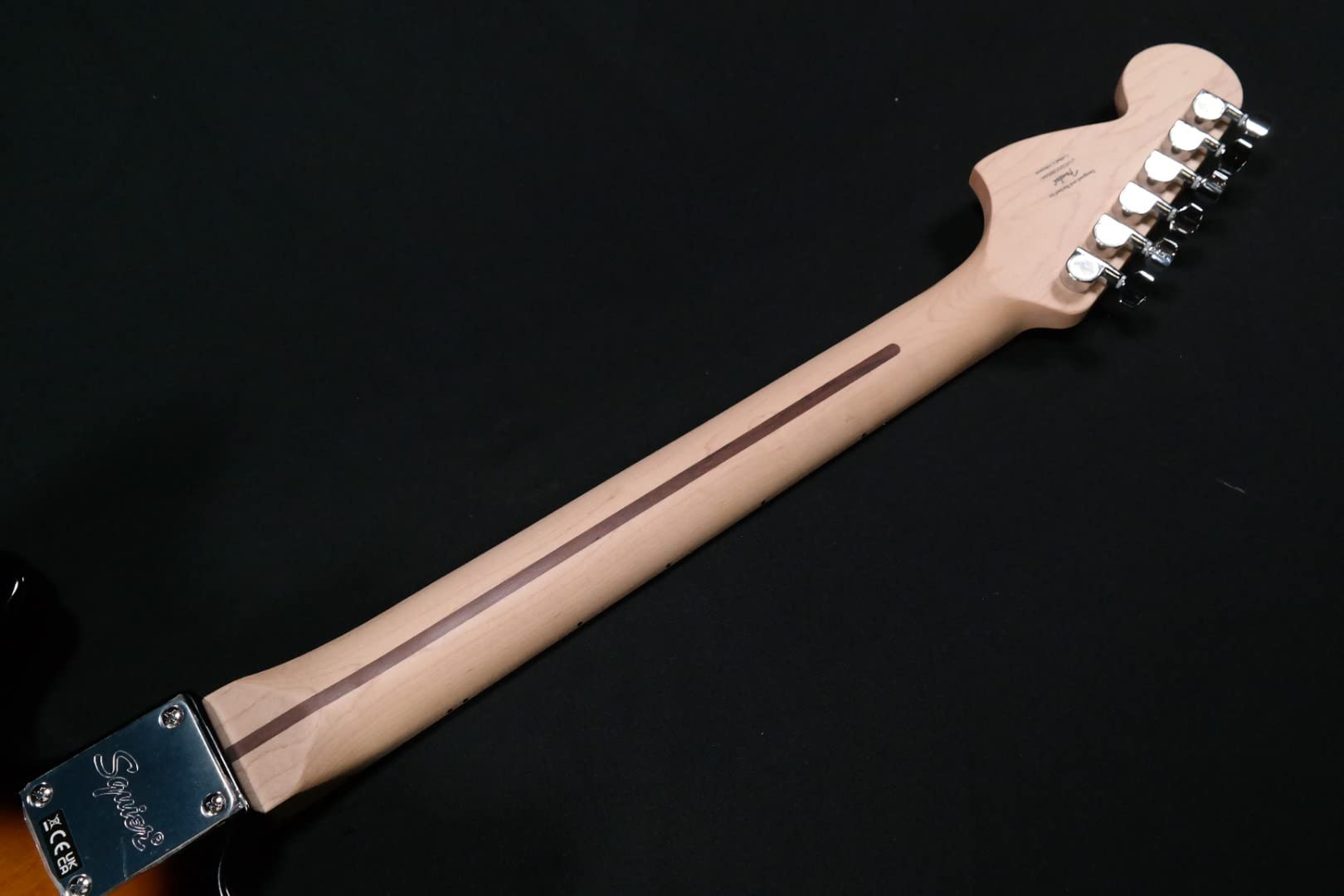 Fender Squier Sonic Mustang Electric Guitar, Beginner Guitar, Includes 30 Days of Free Lessons, Maple Fingerboard and Step Up Pi