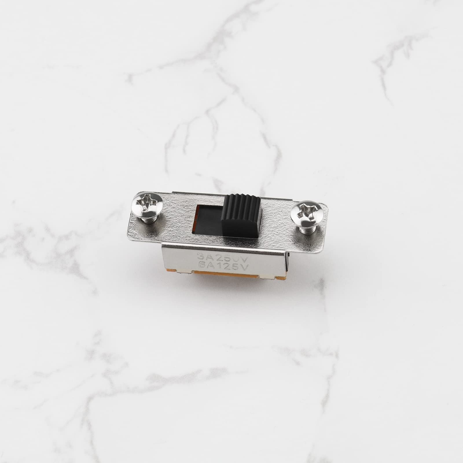 eMagTech 2Pcs Slide Selector Switch with 4x Screws Compatible with Fender Jaguar/Jazzmaster Toggle Switch Guitar Accessories Met