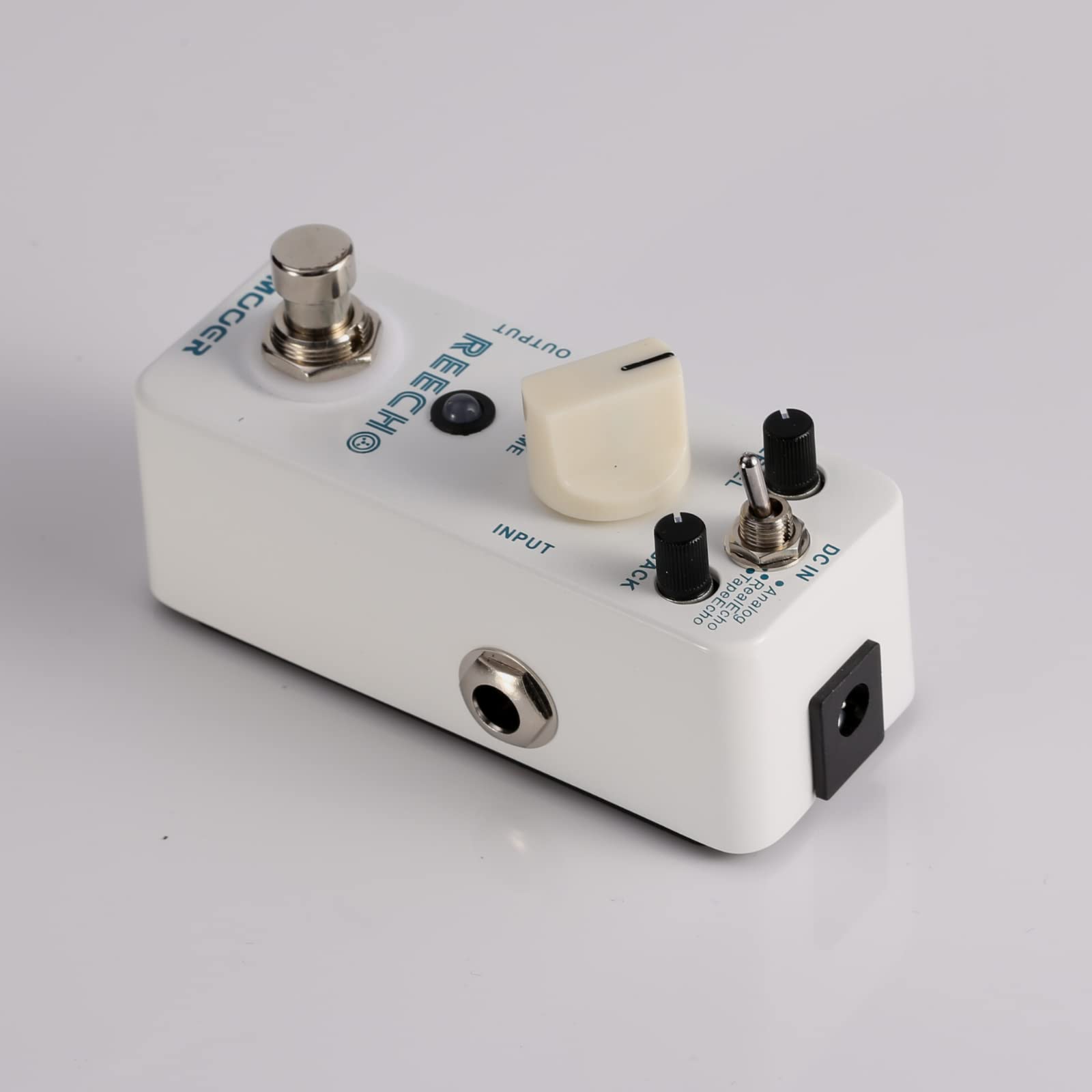 MOOER Reecho Delay Guitar Delay Effects Pedal with 3 Modes, Analog, Real Echo, Tape Echo, Vintage Tap Echo Machine