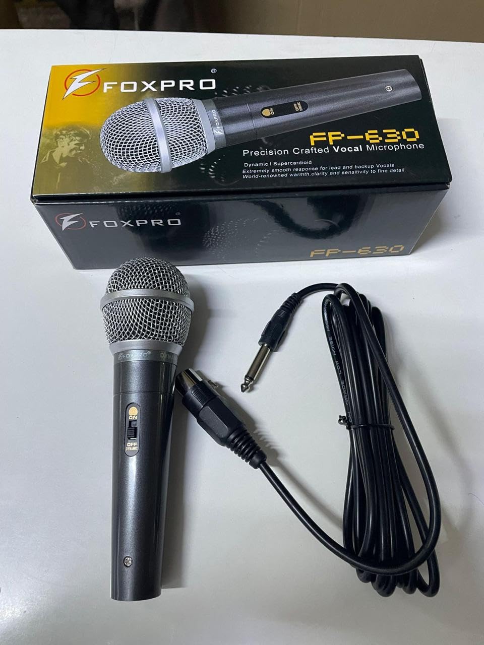 Yongbang Foxpro Fp-630 Precision Crafted Vocal Microphone, Dynamic Supercardioid, Wired, With Cable