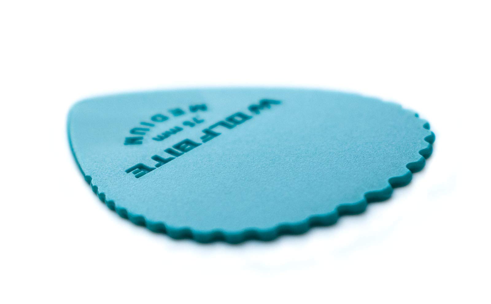 WOLF BITE Guitar Picks | Saw-Toothed Edge Guitar Picks - Medium(.75mm) / Light(.60mm) Variety 12-pack