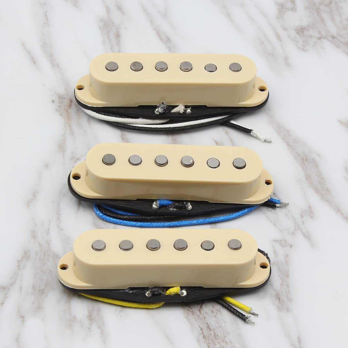 FLEOR Single Coil Pickup Alnico 5 Strat Pickups Guitar Neck/Middle/Bridge Pickups Staggered for Squier Stratocaster Pickups Repl