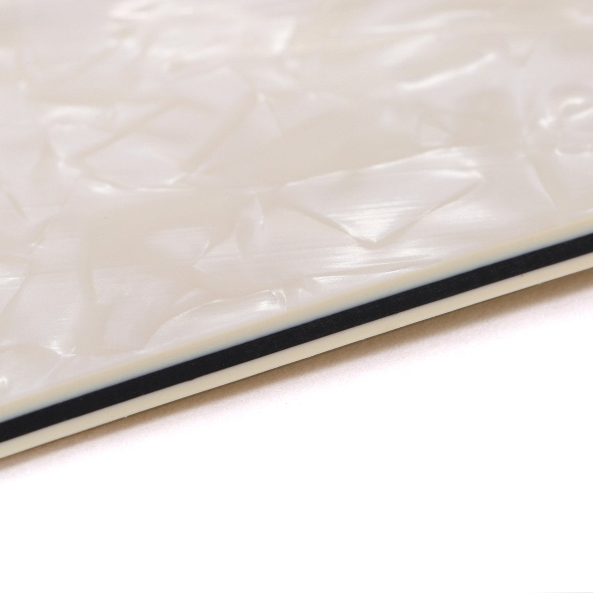 Musiclily 9 Hole Bass Pickguard for Musicman Stingray Bass, 4Ply Parchment Pearl