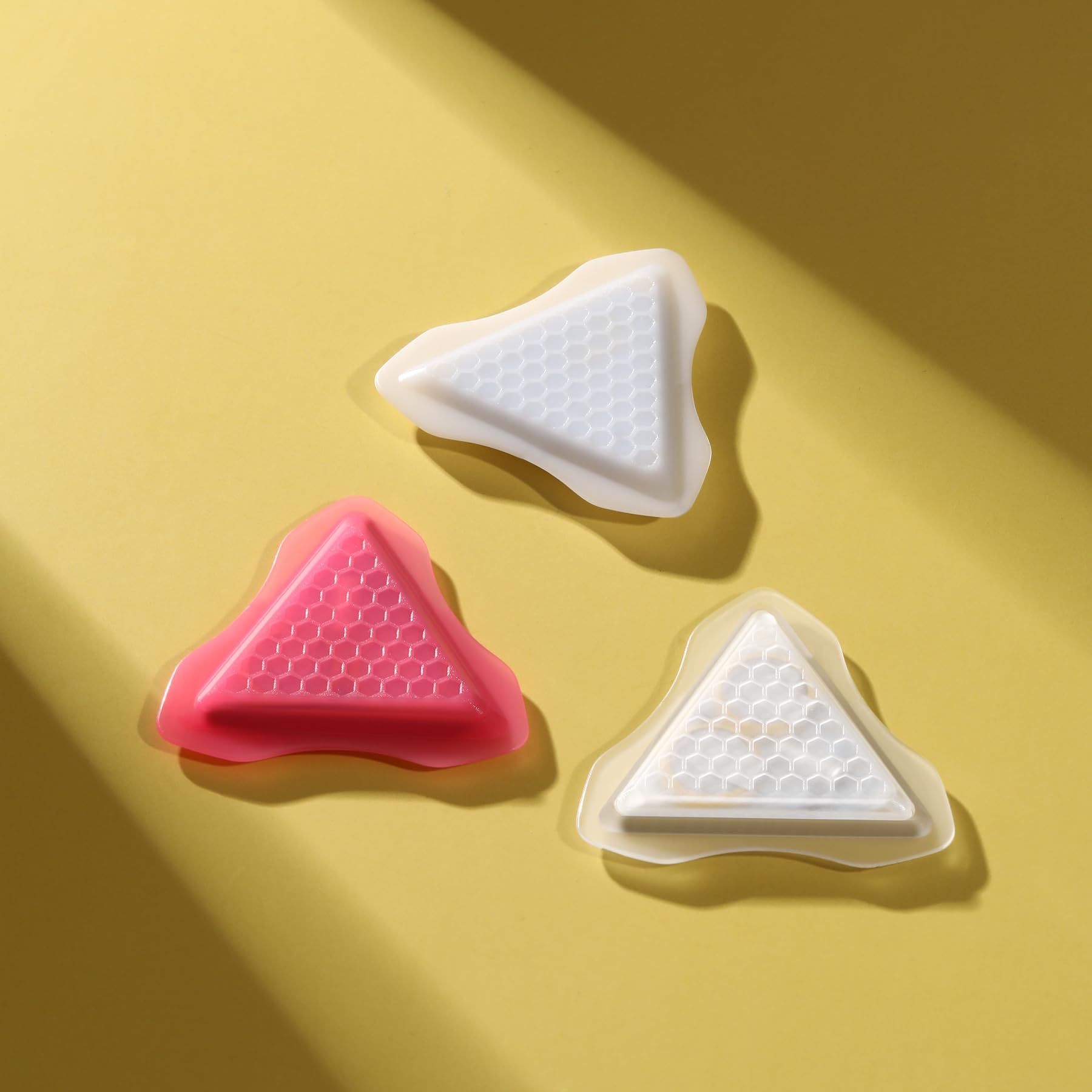 Auto Glowing LED Guitar Pick, Non-slip honeycomb touch, 3 Thickness Options for Electric Guitar,Bass Guitar Picks,White Light, X