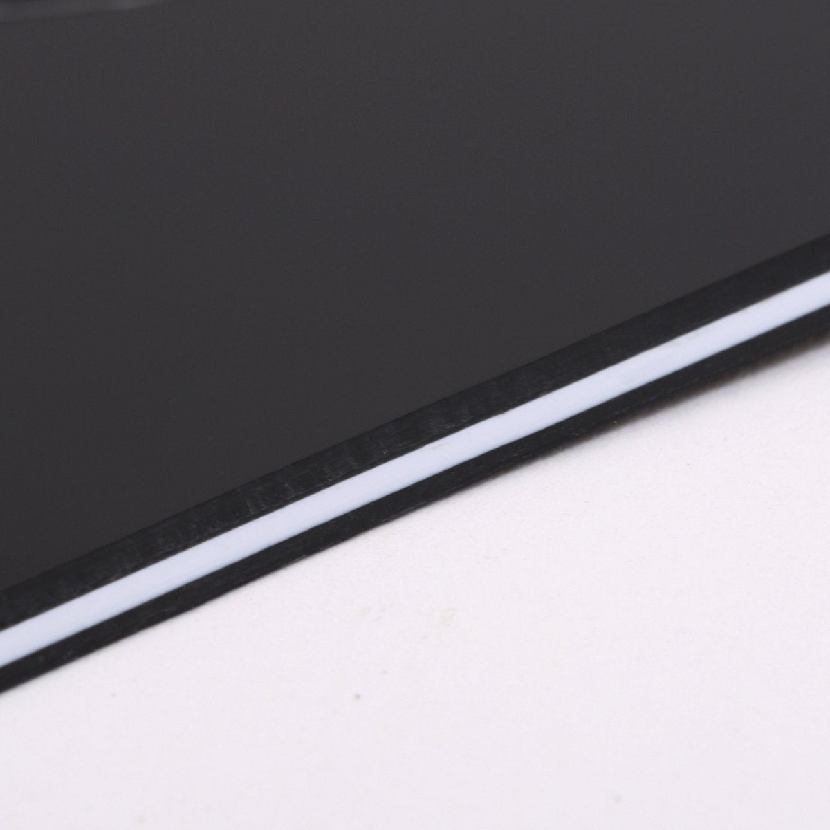 Musiclily Pro 11-Hole J Bass Pickguard for JPN Fender Japan 4-String Jazz Bass, 3Ply Black