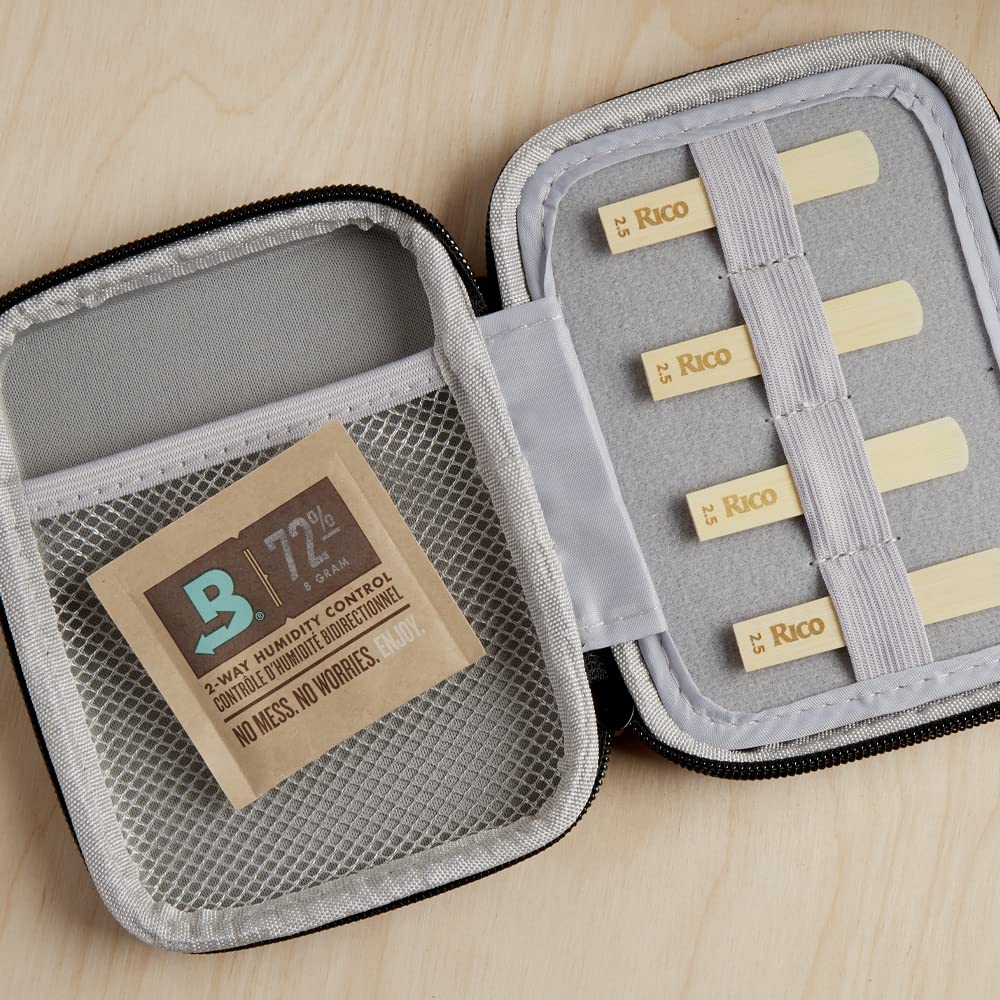 Boveda 72% Two-Way Humidity Control Packs for Woodwind Reeds - Size 8 - 2 Pack - Moisture Absorbers - Protects Against Drying &