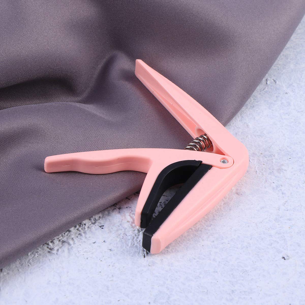 Professional Ukulele Capo Single-Handed Ukelele Capo zinc Alloy Guitar Parts Accessories (Pink)