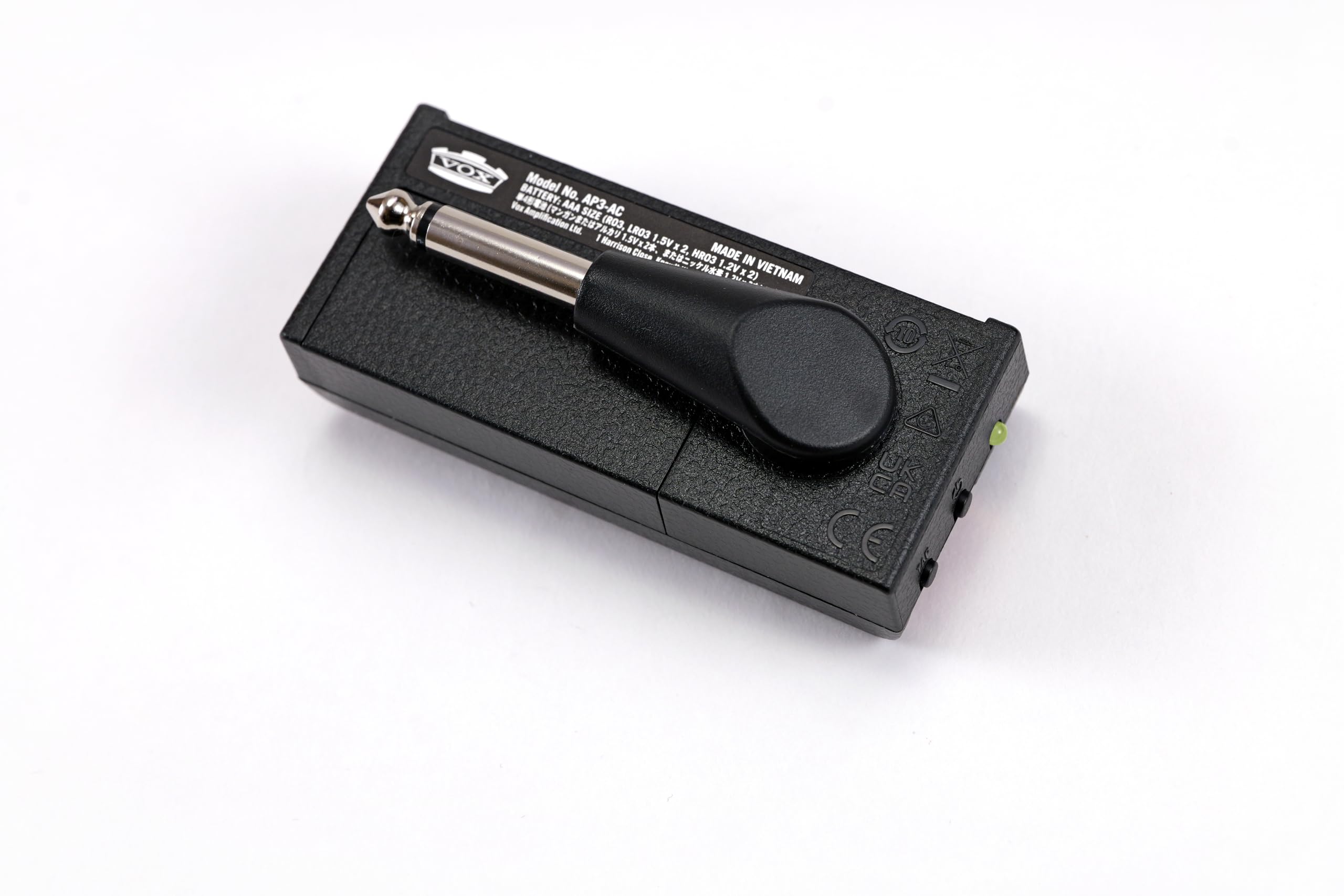 Vox amPlug 3 US Silver Headphone Guitar Amplifier w/ 2 Channels, Stereo Effects, Built-in Rhythms, and Aux in Jack