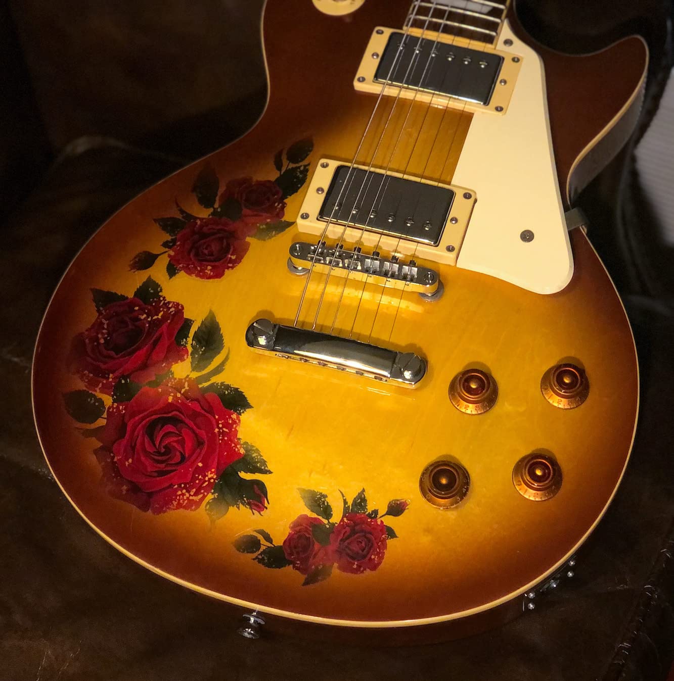 Layer Graph Stickers For Guitars & Bass - English Rose