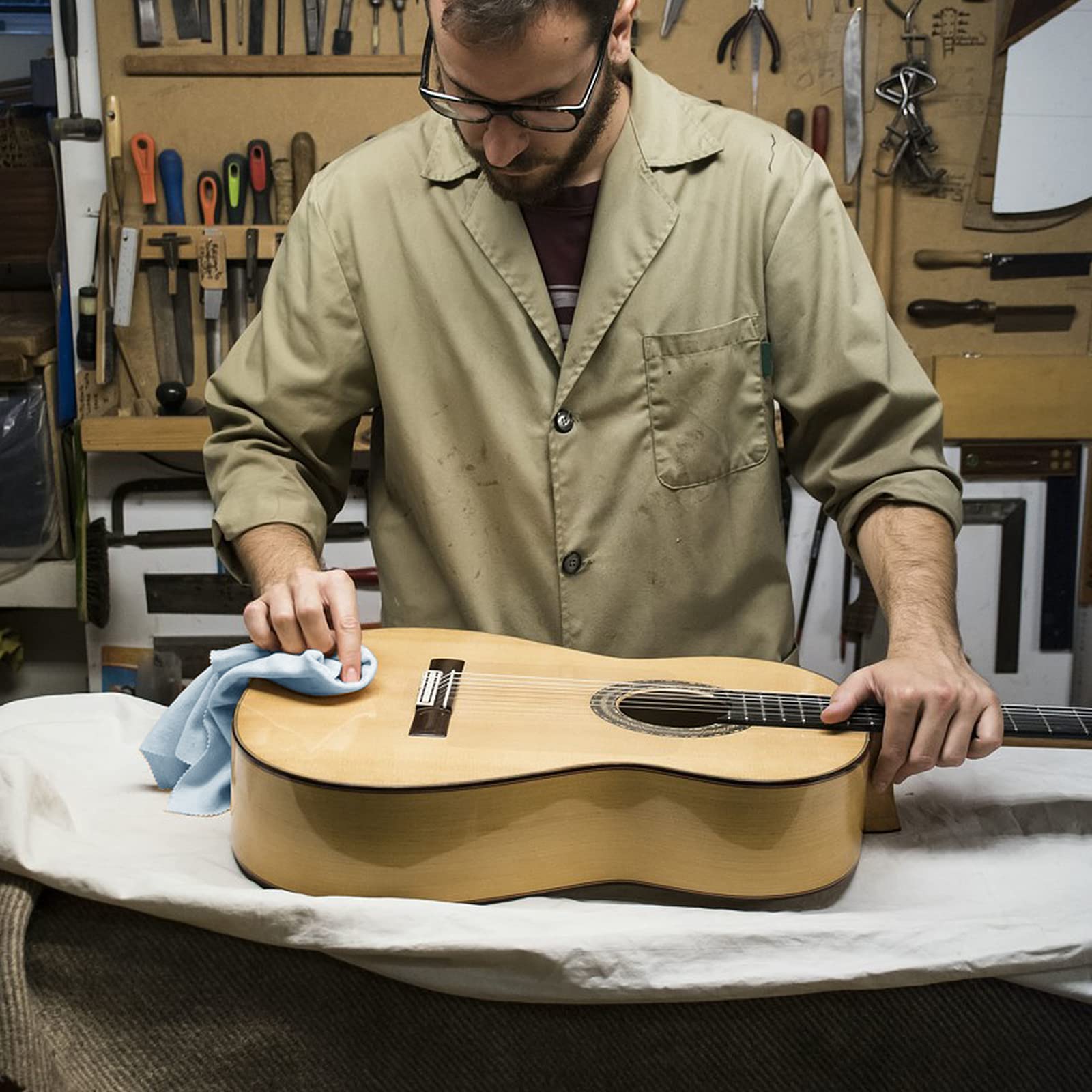 3 Pcs Flute Cleaning Cloth Microfiber Clean Cloths Violin Cleaning Cloth Soft Lint Free Guitar Cleaning Cloth for Flute Cello Vi