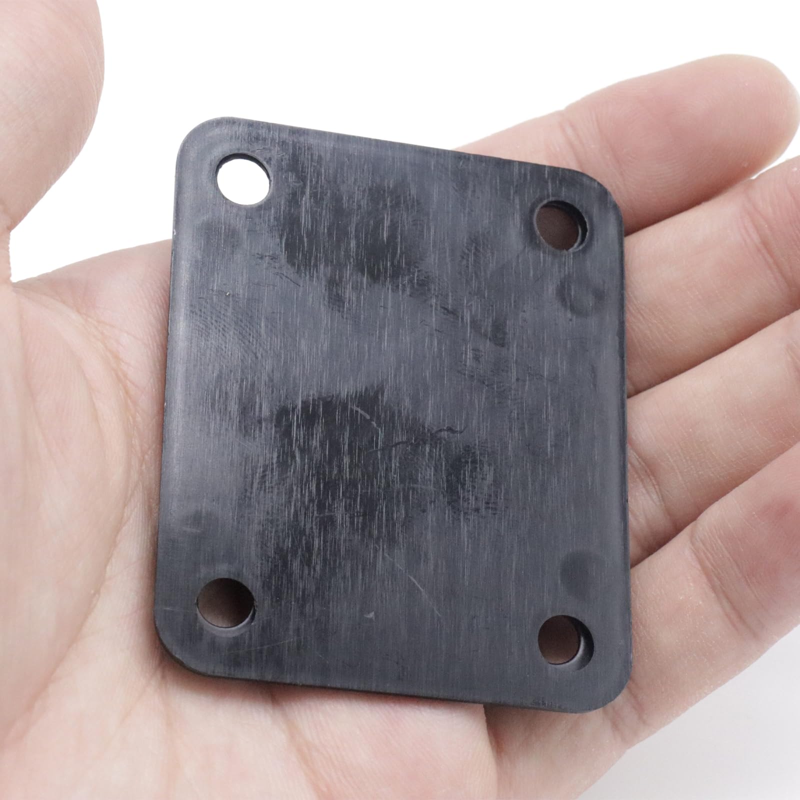 CashBeat Black Electric Bass Guitar Neck Plate, Strengthening Joint Connecting Plate for Guitar Parts, Compatible with Fender St