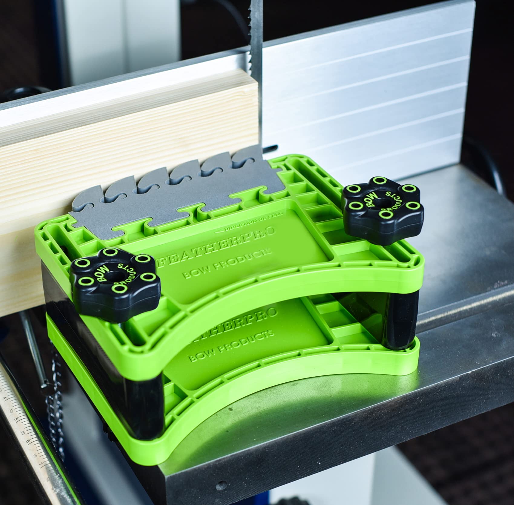 Bow Products Bow Knobs KNB4-4-Pack Knob Hardware Kit - Universal Knobs for Most Featherboards, Jigs and Guides - Fits FeatherPRO