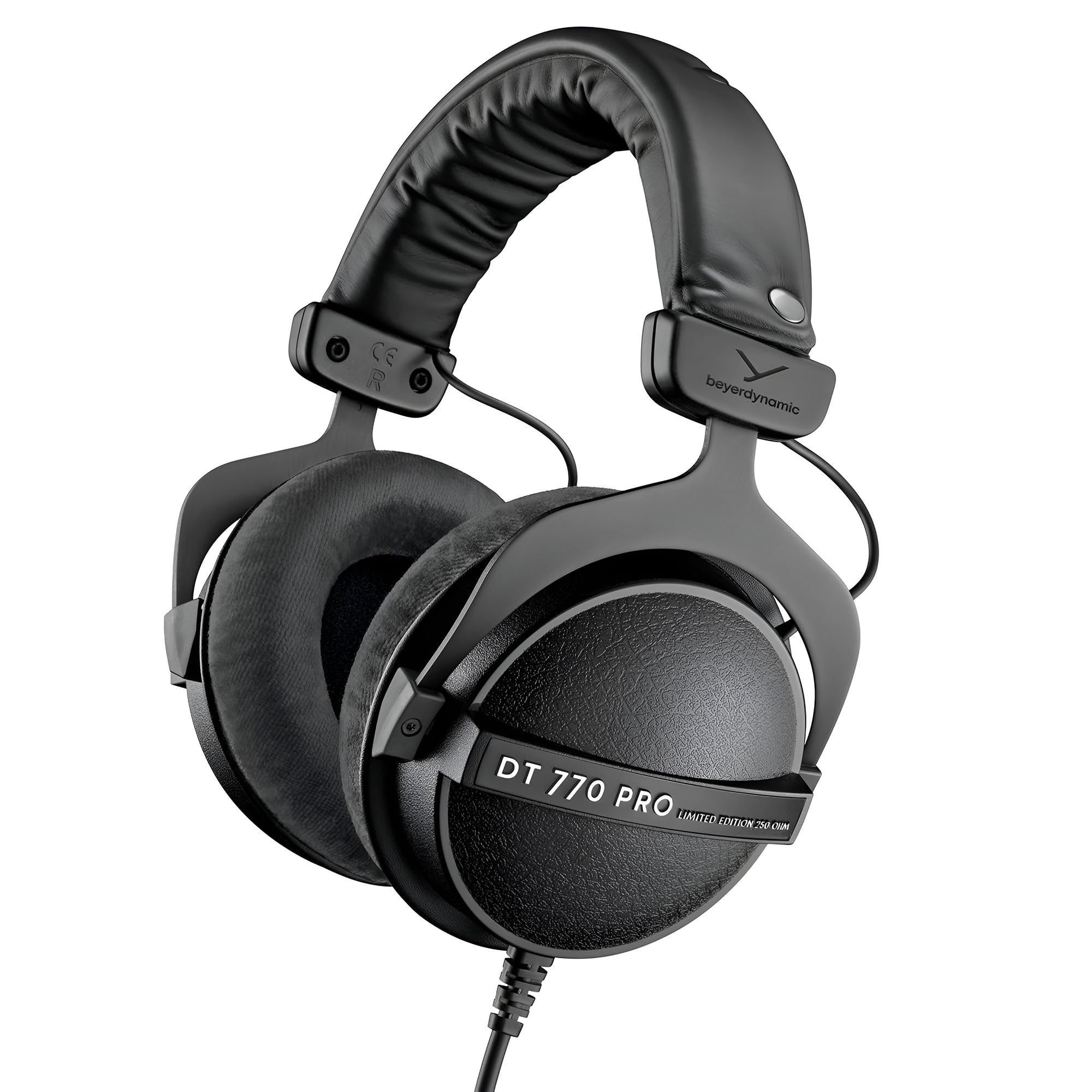 Beyerdynamic Dt 770 Pro - 250 Ohm Le Dt 770 Pro 250 Ohm Professional Studio Headphones (Limited Black Edition)