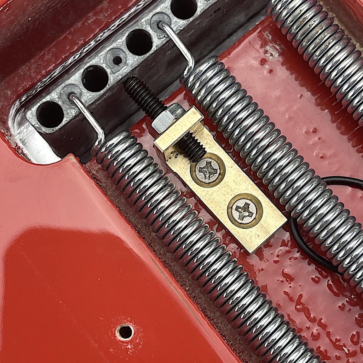 Guitar Tremolo Stopper - TS1