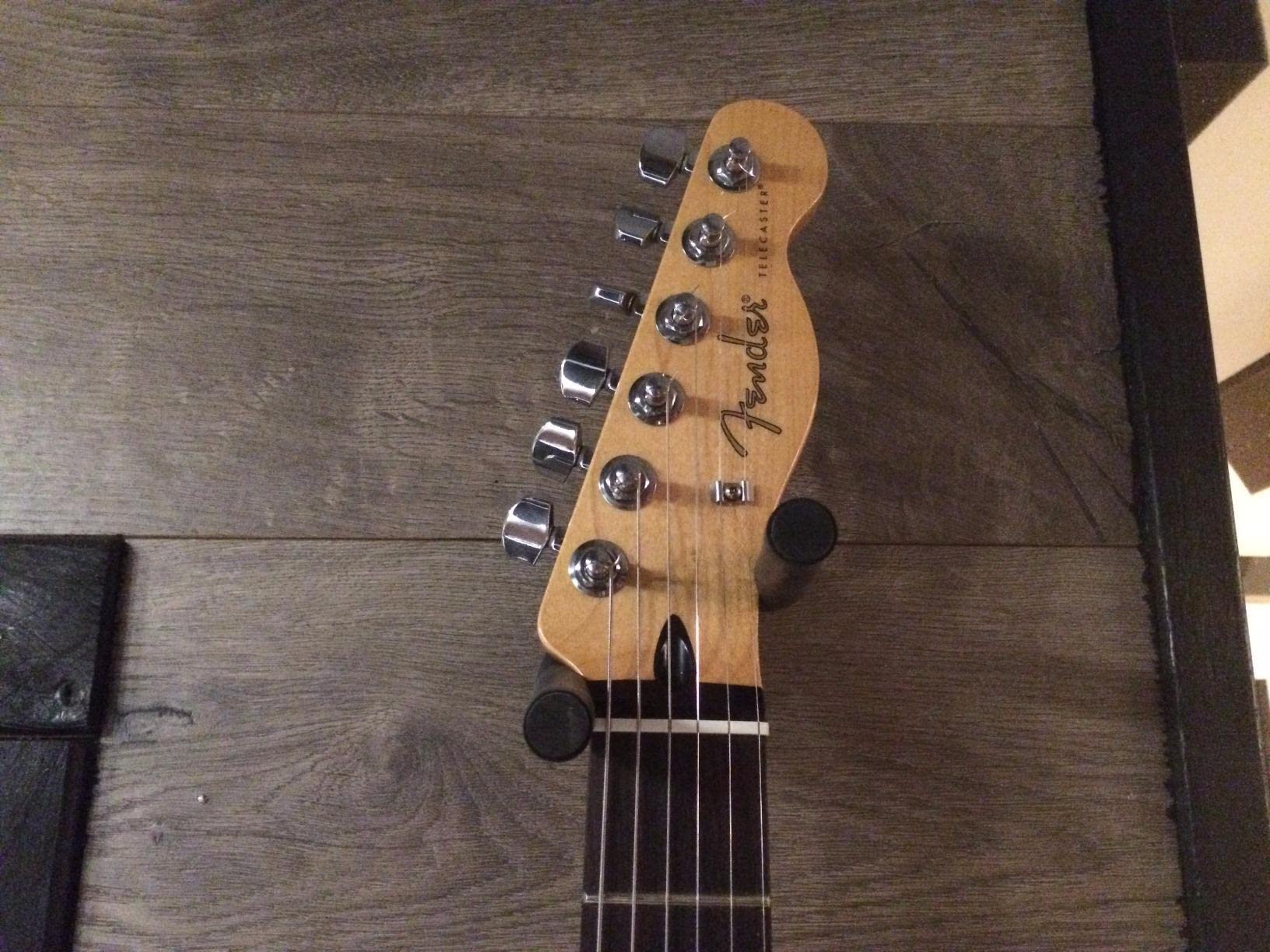 Top Stage 4-PACK Guitar Hangers Stands Hooks Holders Wall Mount