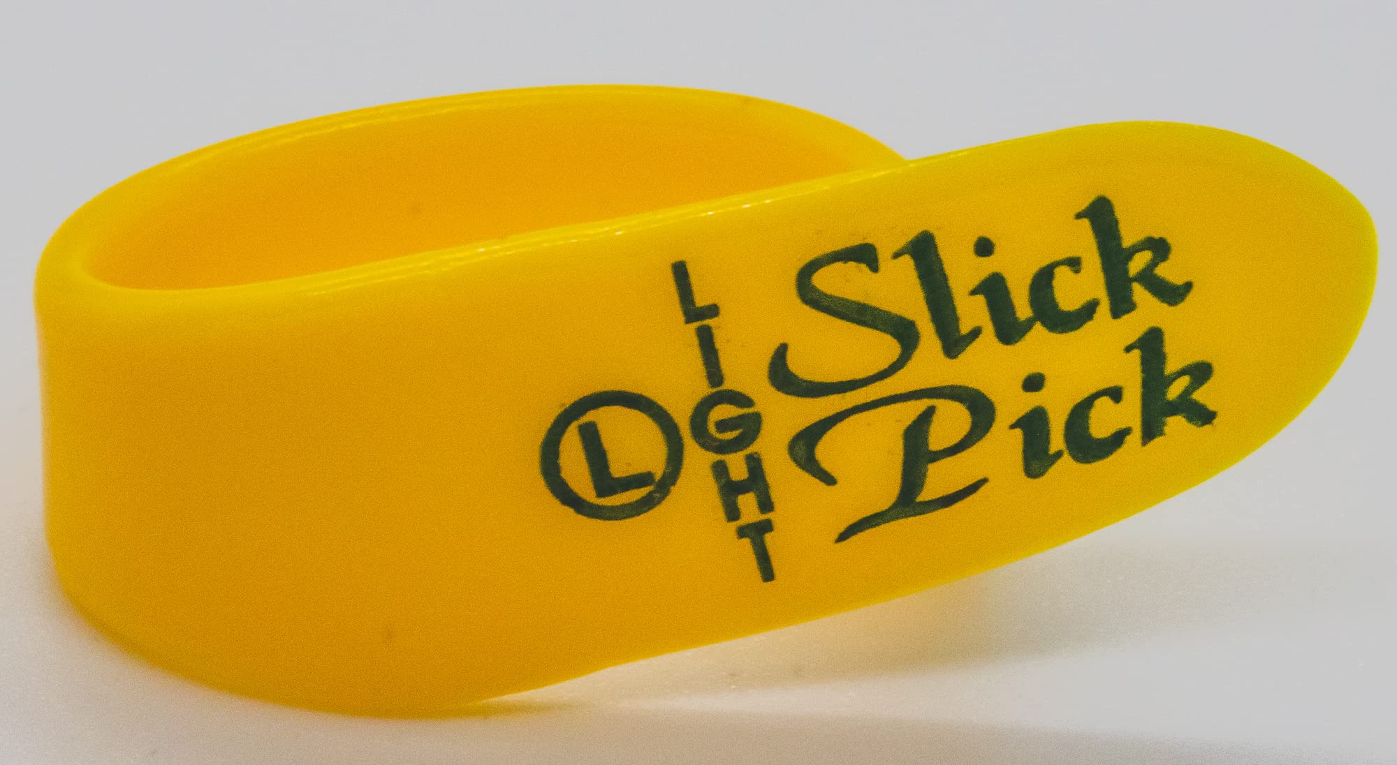 Fred Kelly Picks D2B-L-8 Delrin Slick Large Thumb Light Guitar Pick (Pack Of 8)