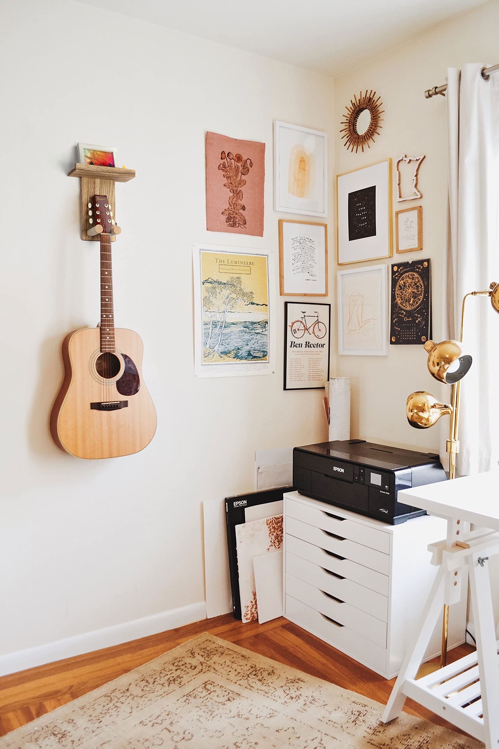 Keebofly Guitar Wall Mount Guitar Wall Hangers,Single Pack,Guitar Stand Wall with Pick Holder Guitar Rack for Acoustic or Electr