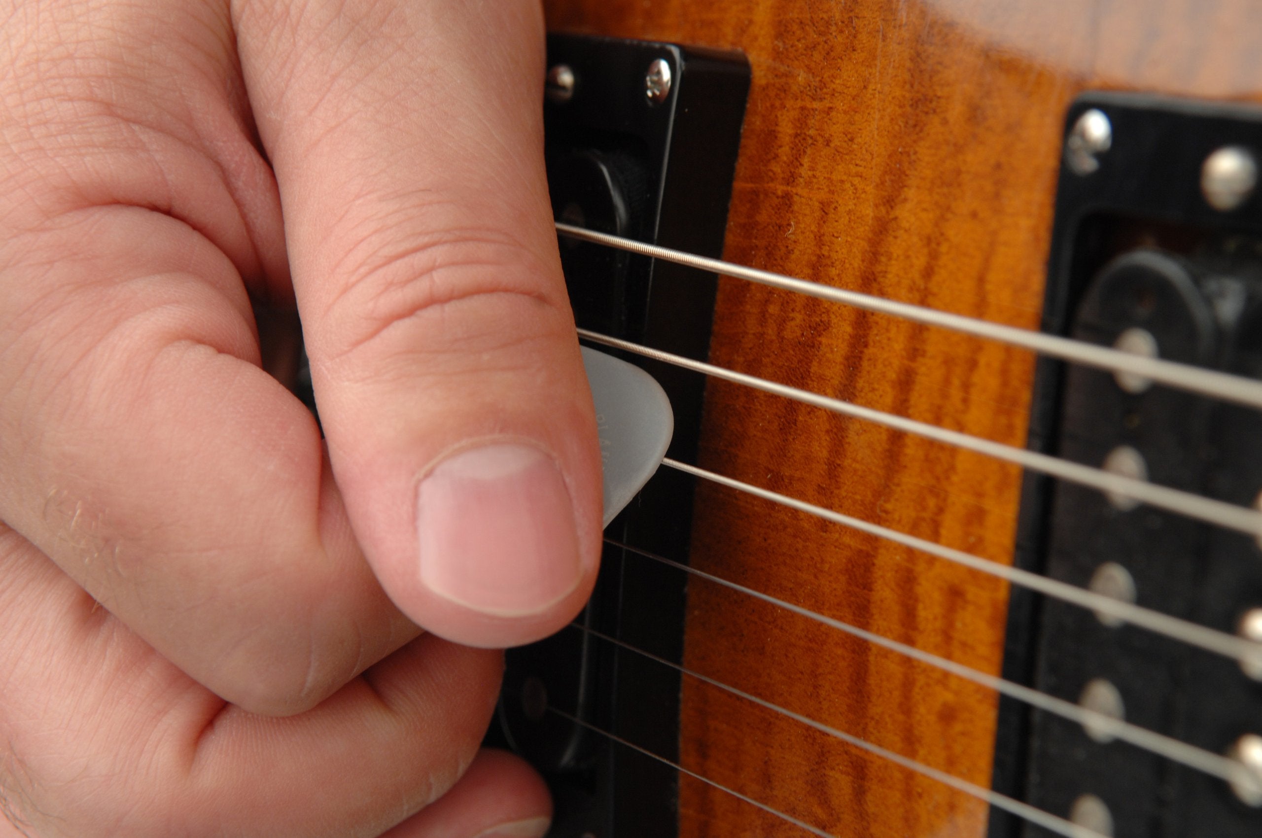 D'Addario Accessories Nylflex Guitar Picks - Nylon Guitar Picks with Grip - Great for Vintage Electric Sounds and Acoustic Strum