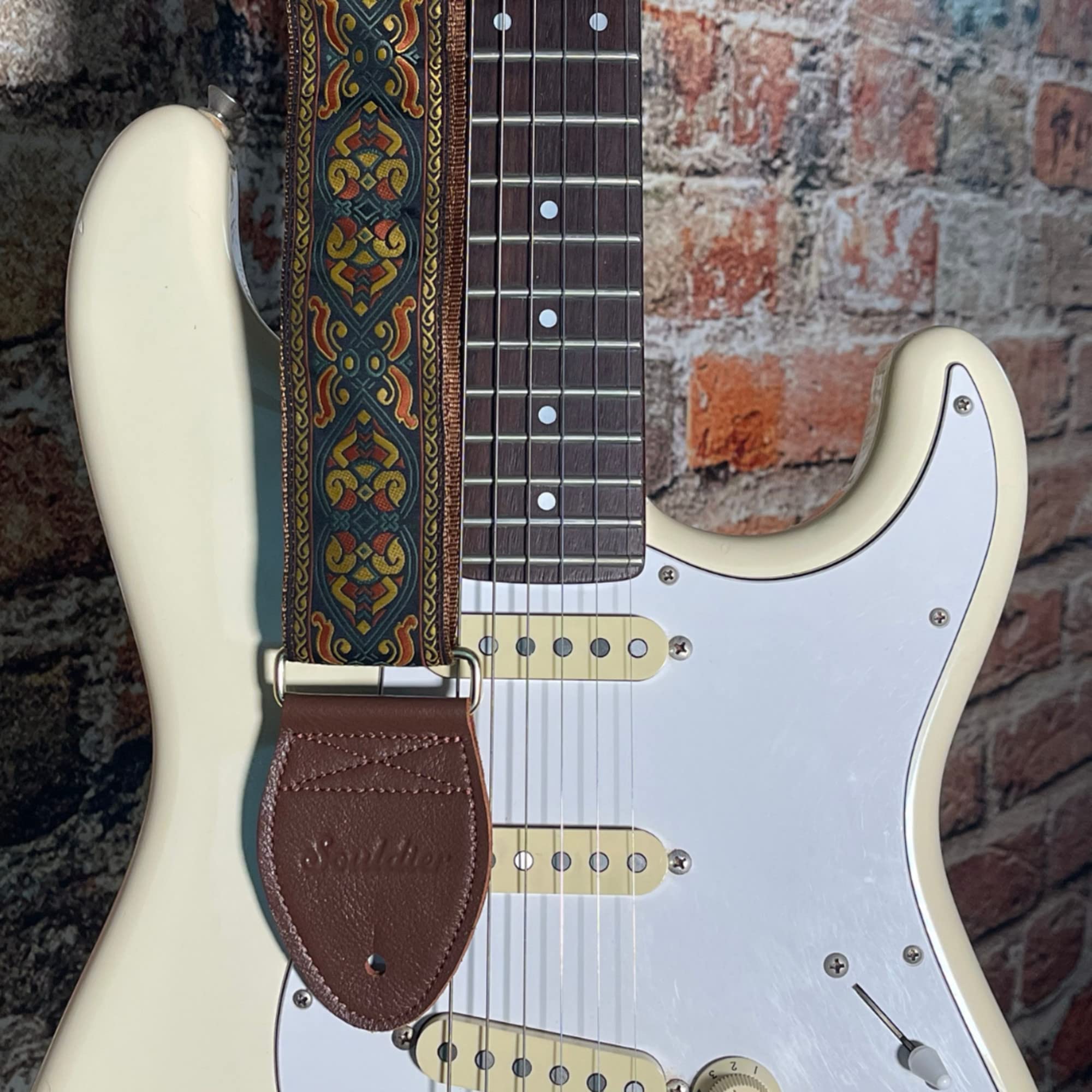 Souldier GS0251NM05WB - Handmade Seatbelt Guitar Strap for Bass, Electric or Acoustic Guitar, 2 Inches Wide and Adjustable Lengt