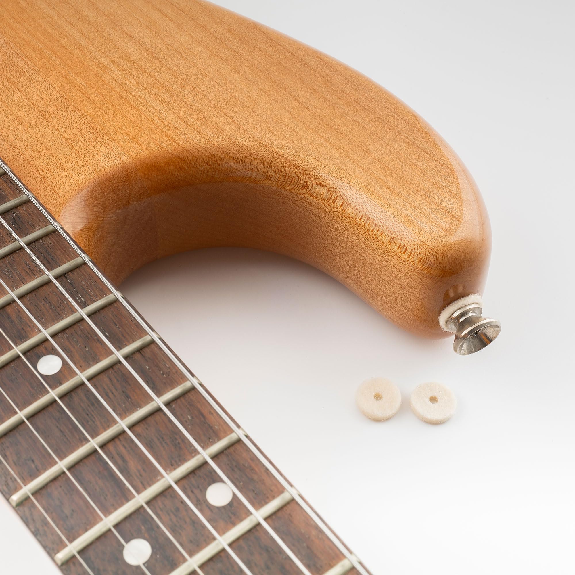 Musiclily Basic Guitar Strap Button Felt Washers, White (Set of 20)