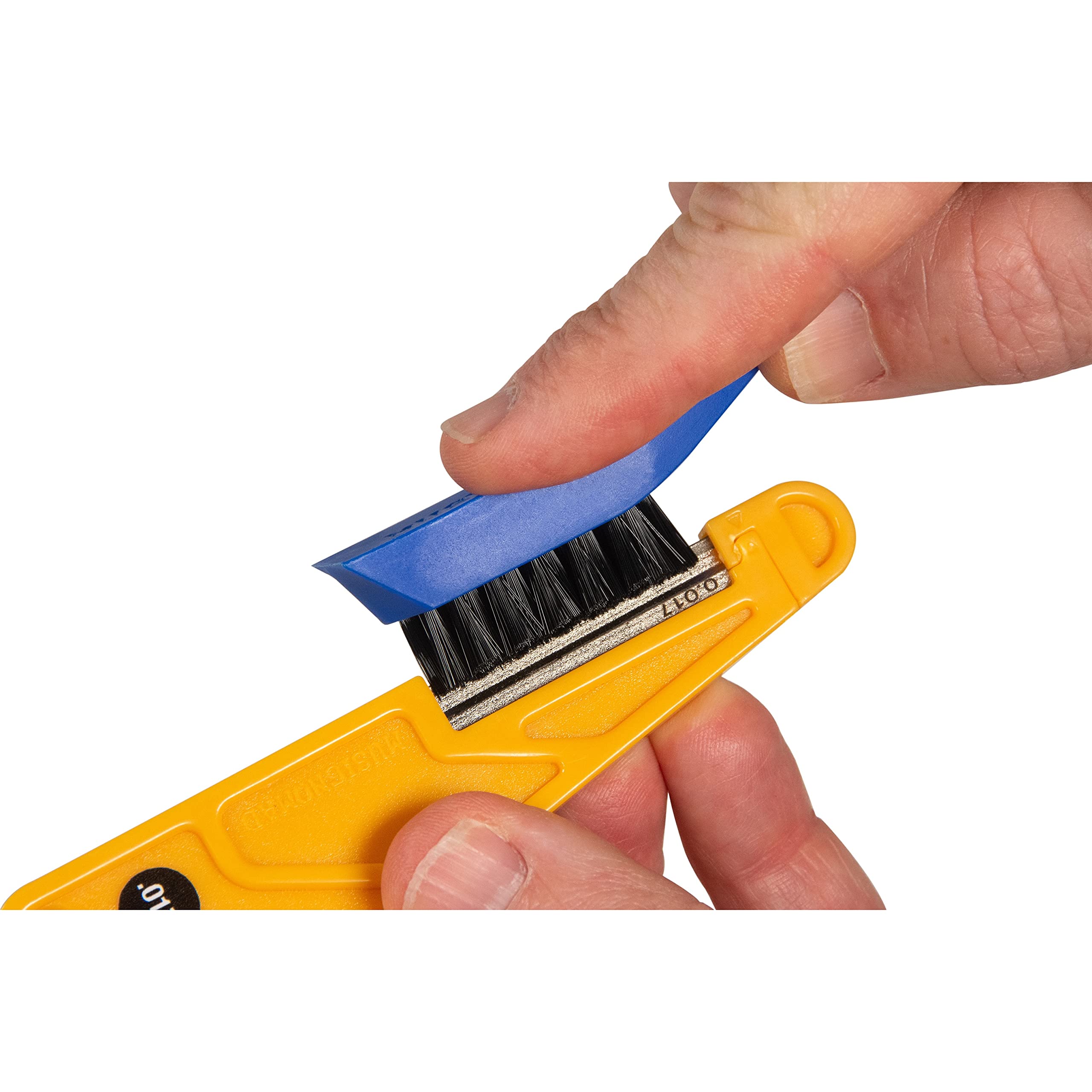 MusicNomad MN684 Nut File Storage Case w/Cleaning Brush