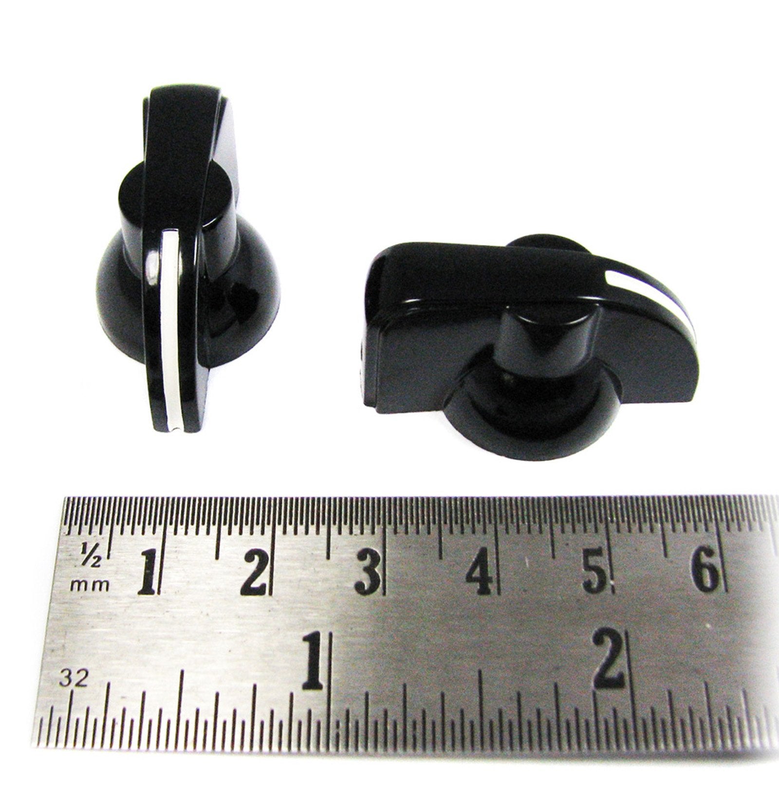 2-pack Potentiometer Knobs: Black ''Chickenhead'' with Set Screw