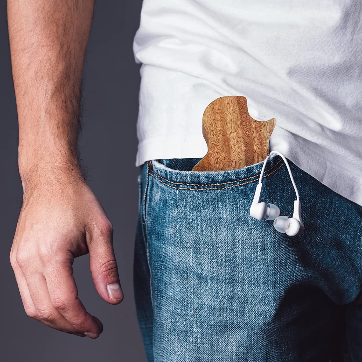 Ogdni Guitar Picks Box Wooden Guitar Pick Storage Box Holder Plectrum Container with 3pcs Guitar Picks (L816)