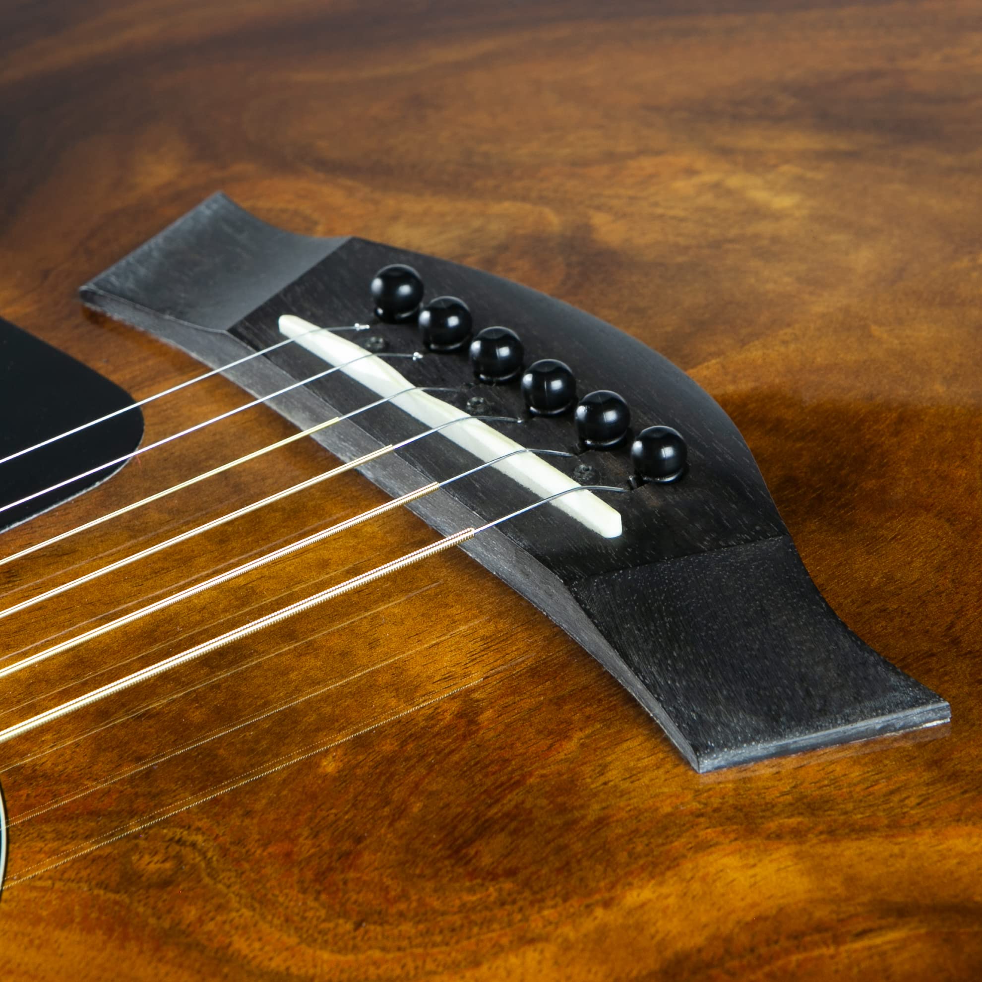 GHS Strings - Contact Core Bright Bronze Acoustic Guitar Strings - Model: CCBB40 - Medium Gauge - .013-.056