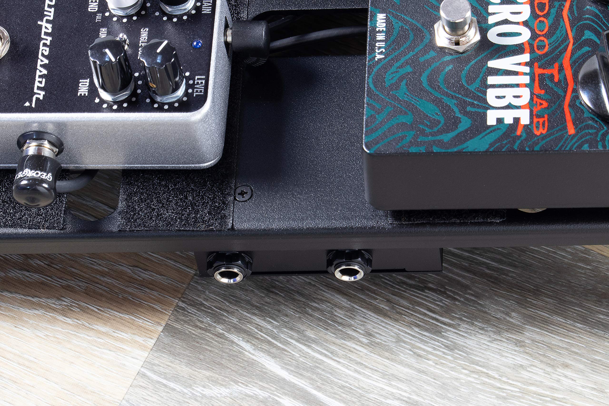 Voodoo Lab Dingus Dual Quarter Inch Feed-Thru for Dingbat Pedalboards