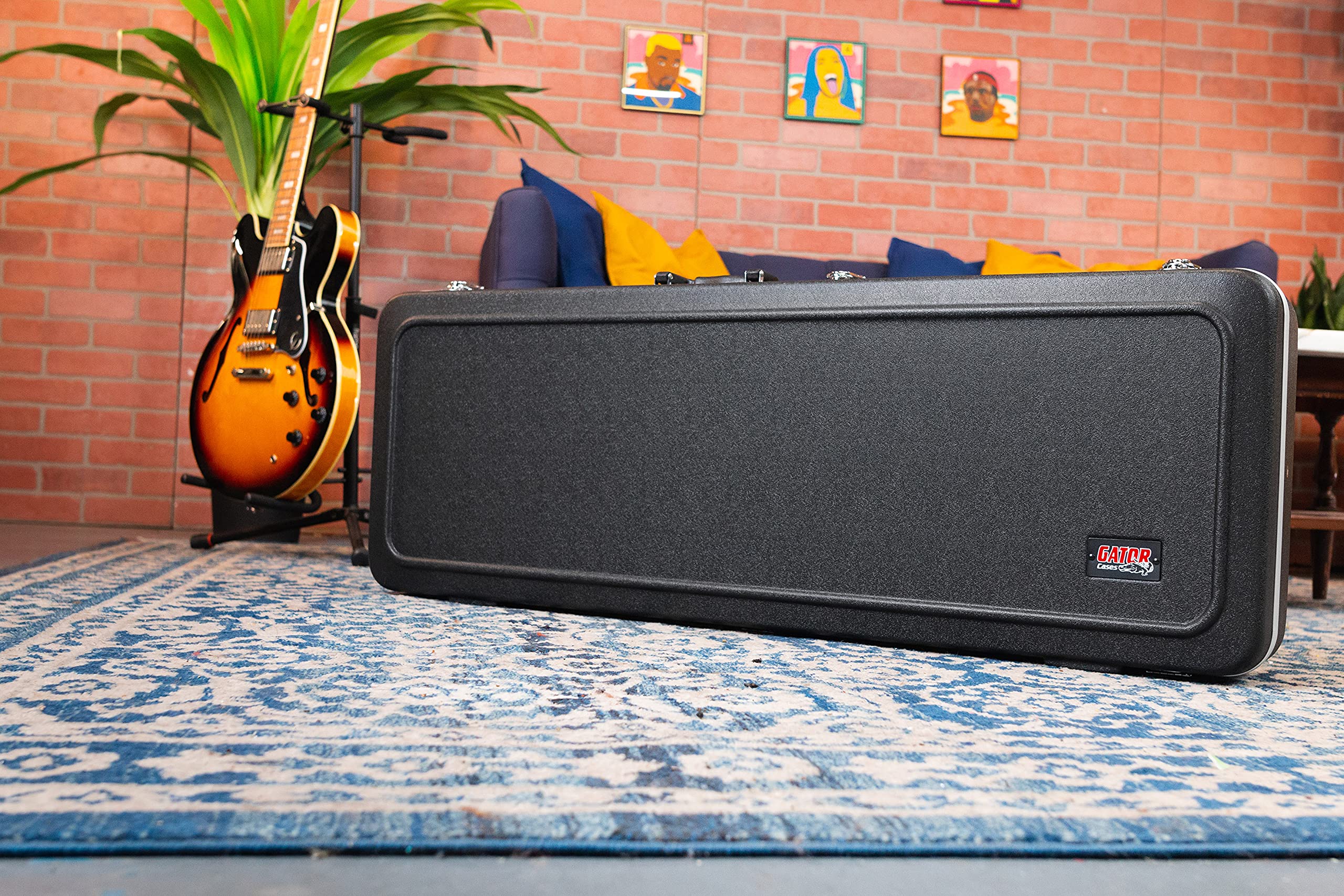 Gator Cases Deluxe ABS Molded Case for Bass Guitars (GC-BASS)