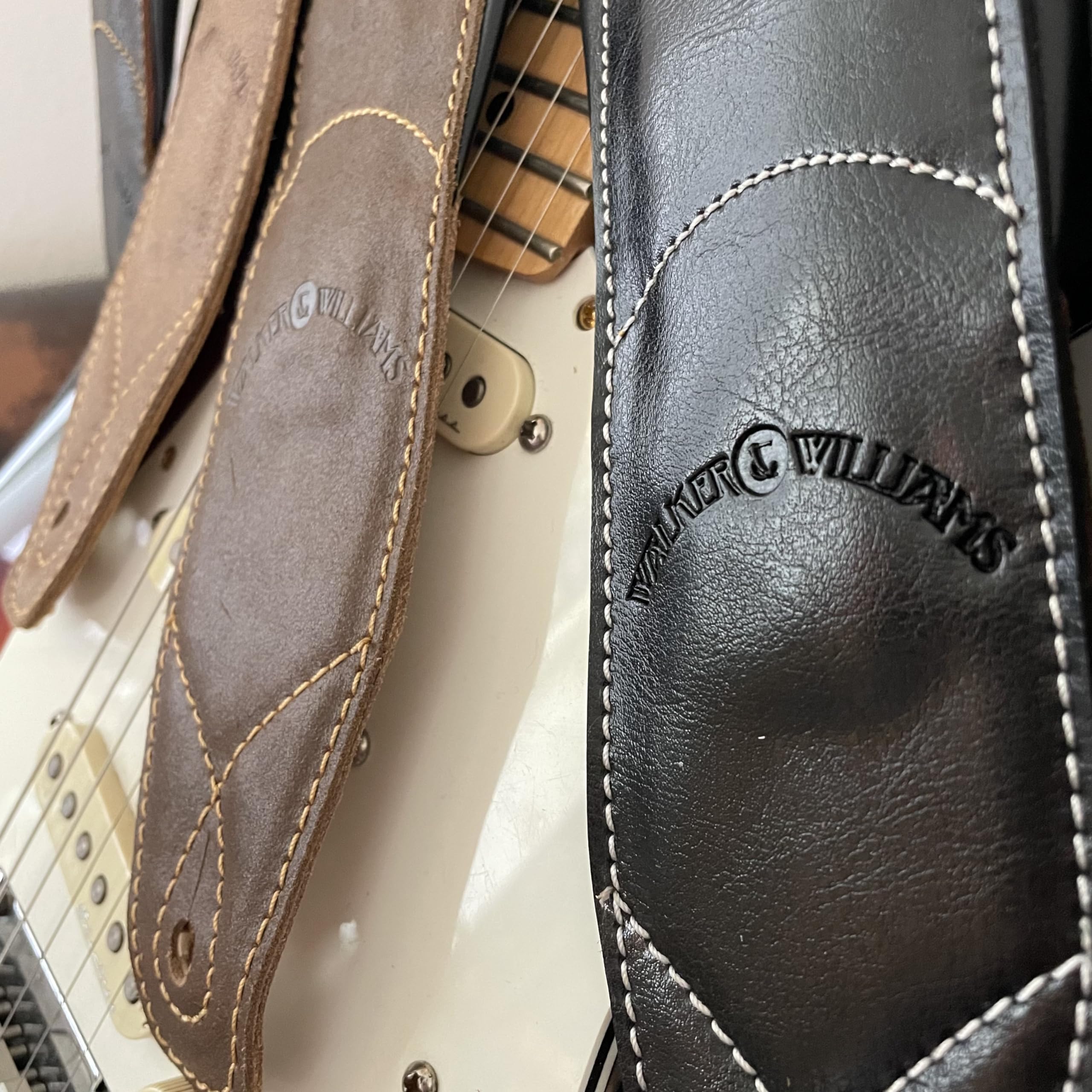 Walker & Williams C-22-XL Premium Black Grain Leather Guitar Strap Extra Long Double Padded up to 61'' For Acoustic, Electric, A