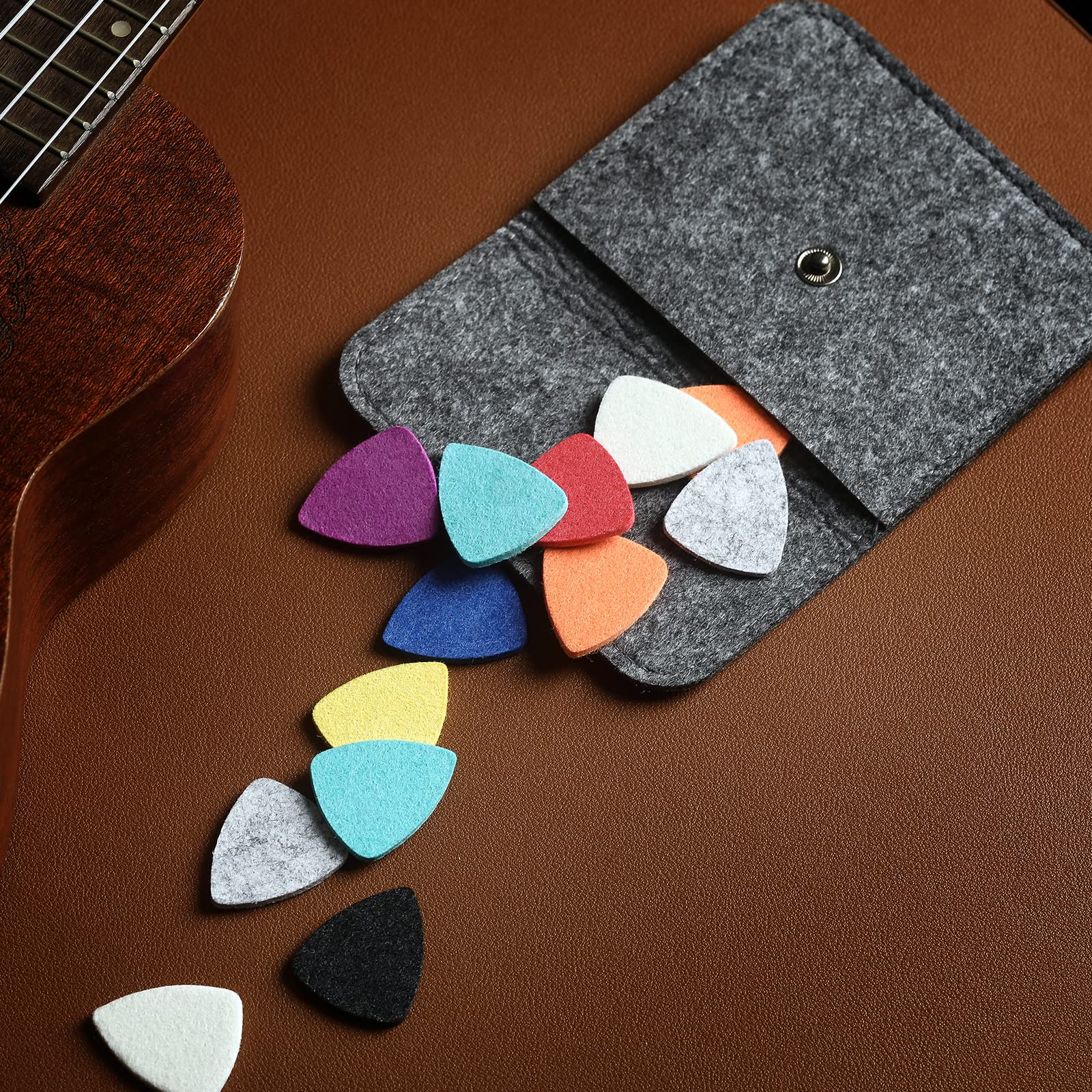 20 Pieces Felt Ukulele Picks,Felt Heart Shape Pick for Ukulele Guitar Bass with pick holder case (Multiple colors) (general, 10